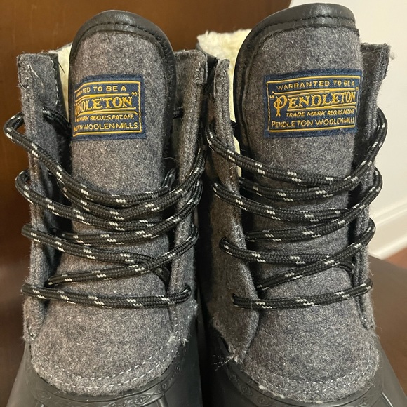 Pendleton Olympic National Park Duck Boot In Grey Fabric- New Without Box - Picture 5 of 14